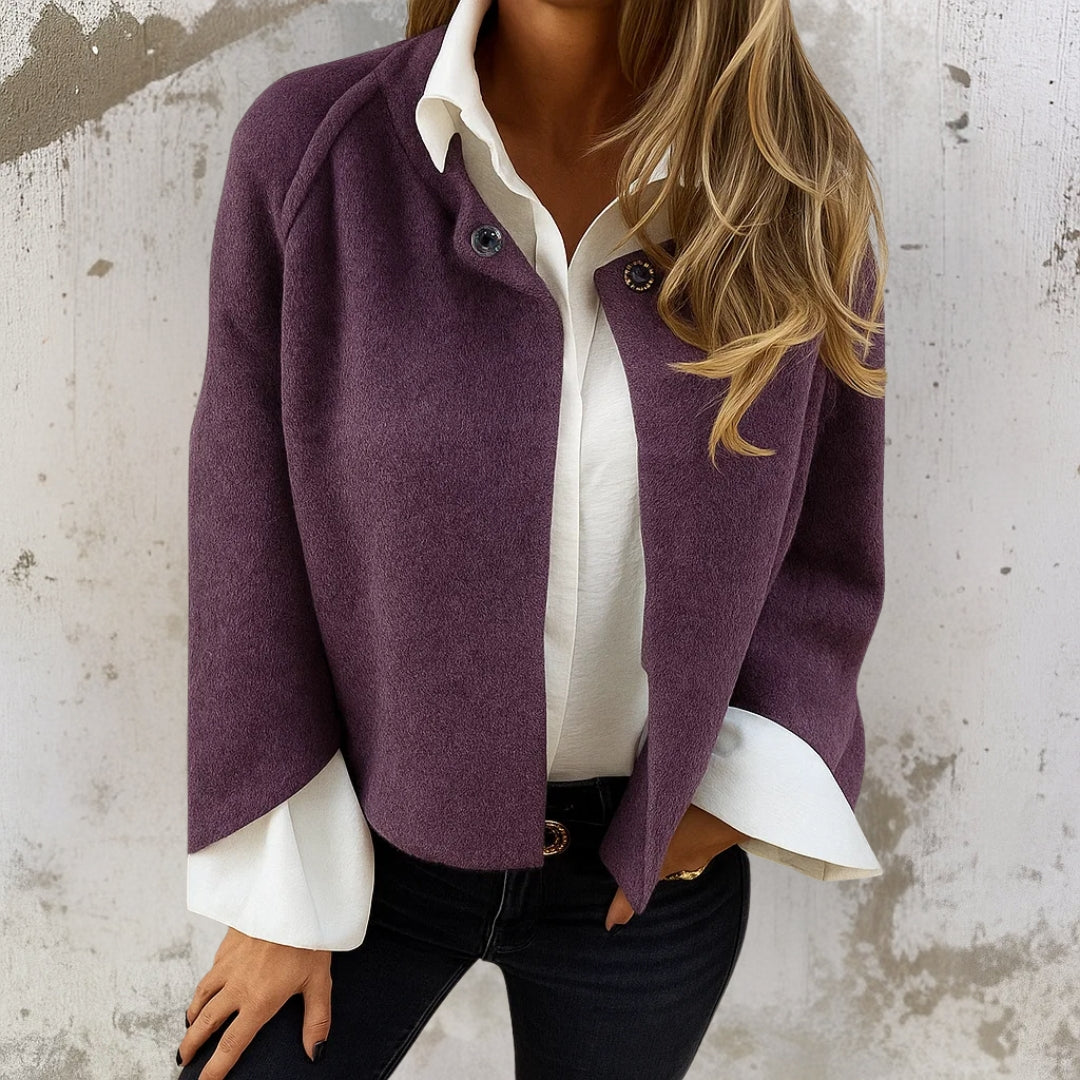 Chaqueta corta elegante y cálida